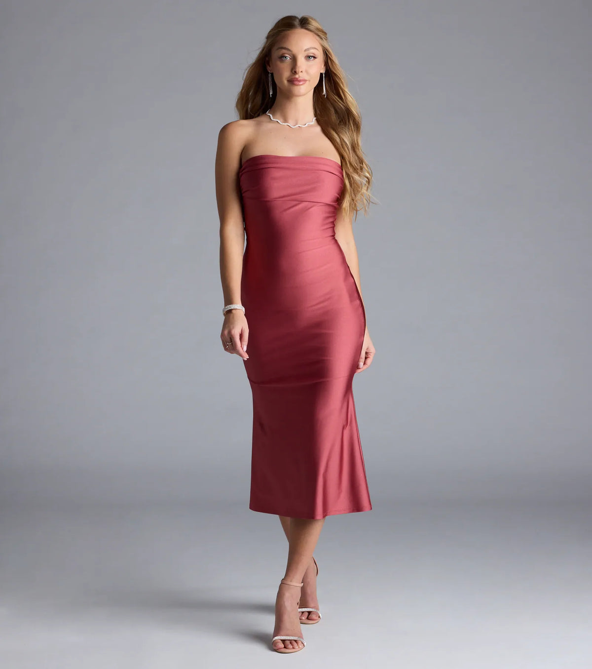Keep It Sleek Midi Dress
